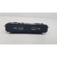 Разъем (USB AUX) Volkswagen Volkswagen Tiguan 2017> 5NA035700