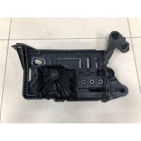 Крепление АКБ (корпус / подставка) Skoda Skoda Octavia A8 2019> 5WA915331