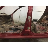 Порог со стойкой левый Renault Renault Sandero 2009-2014 8201058714, 765176453R