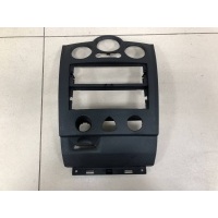 Рамка магнитолы Renault Renault Megane (2) 2002-2009 8200178435