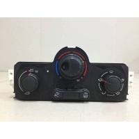 Блок управления отопителем Renault Renault Megane (2) 2002-2009 7701064234