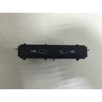 Разъем (USB AUX) Volkswagen Volkswagen Tiguan 2017> 5NA035700