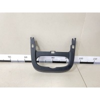 Накладка торпедо Renault Renault Duster 2012> 682602348R
