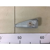 Повторитель на крыло Renault Renault Sandero 2009-2014 8200602765