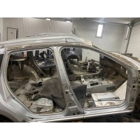 Порог со стойкой правый Nissan Nissan Terrano (D10) 2014> 7642200Q0B
