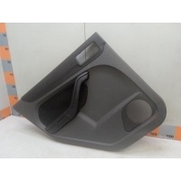 Обшивка двери Ford Focus 2 2007 1515451