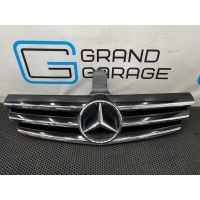 решетка радиатора Mercedes-Benz CLK-Class W209 2005 2098800123, A2098800123, 2098800223, A2098800223