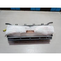 Подушка безопасности нижняя (для колен) Toyota Auris (E15) (2006 - 2012) 7390002020B0