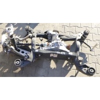 Audi q5 балка задняя 0b0500043k
