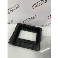 Пенный наполнитель Audi A6 C6 4F0035733D