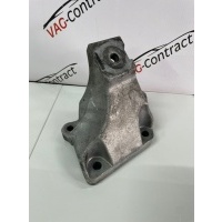 Кронштейн двигателя Audi A6 C6 4F0199308AB