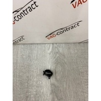 Крепеж Skoda Octavia A7 2014 5Q0971848C