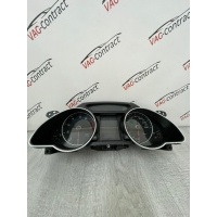Панель приборов Audi A5 2011 8T0920930B