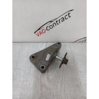 Кронштейн обводного ролика Mazda 6 GH 2008 L51015930