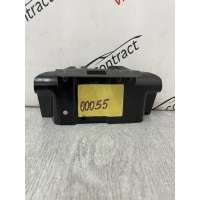 Кронштейн замка багажника Volkswagen Touareg 1 рест 2008 7L6827529