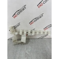 Кронштейн обшивки стойки Volkswagen Touareg 1 рест 2008 7L0880676