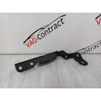 Кронштейн датчика детонации Audi Q7 2007 079905471F