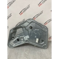 Стеклоподъёмник Skoda Yeti 2013 5L0839401