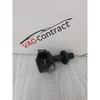 Защелка лючка бензобака Volkswagen Passat B6 2007 3C5810899