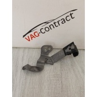 Кронштейн Volkswagen Passat B6 2007 06F971501C