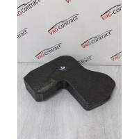 Уплотнитель двери Audi Q7 2007 4L0839841