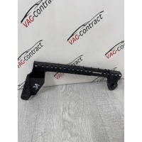 Направляющая стекла двери Audi Q7 2007 4L0839067
