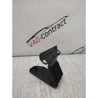 Кронштейн обшивки багажника Audi Q7 2007 4L0817664A