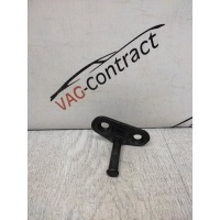 Ответная часть замка багажника Volkswagen Jetta 6 2013 5C6827507B