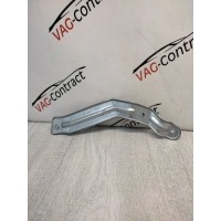 Кронштейн двери Volkswagen Jetta 6 2013 5C7867891