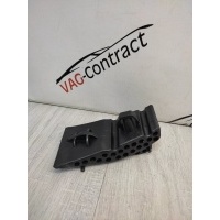Кронштейн топливопровода Volkswagen Jetta 6 2013 5C0201958