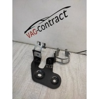 Кронштейн трубок кондиционера Volkswagen Jetta 6 2013 5C0820769B