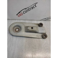 Кронштейн балки Audi A4 B7 2007 8E0399540