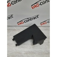 Накладка Audi A4 B7 2007 8E0971981D