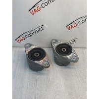 Опора заднего амортизатора Audi A4 B7 2007 4F0513353D