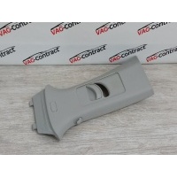 Обшивка средней стойки Skoda Octavia A7 2013 5E0867243