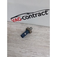 Датчик давления масла Volkswagen Golf 7 2013 06H919081A