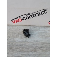 Крепеж Skoda Rapid 2021 5Q0971848C