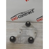 Кронштейн блока ABS Audi A6 С7 2013 4G0614235