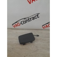 Заглушка буксировочного крюка Audi Q3 8U 2012 8U0807441