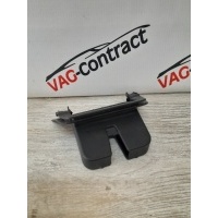 кожух замка багажника Audi Q3 8U 2012 8U0827520