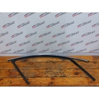 Уплотнитель стекла двери Skoda Superb 2009 3T0837432E