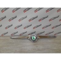 Молдинг капота Skoda Superb 2009 3T0853633