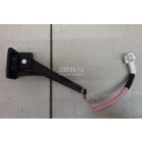 Кнопка открывания багажника Toyota Highlander II (2007 - 2013) 8493048021