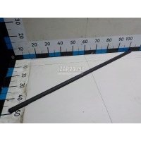 Накладка стекла переднего правого GM Astra J (2010 - 2017) 13259953