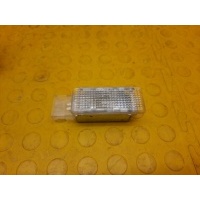 Подсветка салона, плафон Skoda Octavia 5E3 2018 6L0947415A