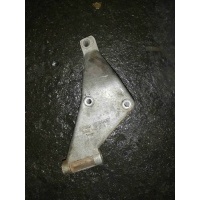 Кронштейн гидроусилителя Audi 80 B4 1992 068145515a