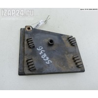 Кронштейн бампера переднего Audi A8 D2 (1994-2002) 1996 4D0807254