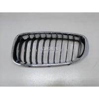 Решетка радиатора левая BMW 3-serie F34 GT 2012 51137294803