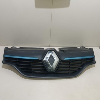 Решетка радиатора Renault Sandero 2014 623105727R