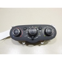 Блок управления отопителем Renault Kaptur 2016 275100165R